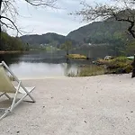 #beautiful Outdoor Area And Cozy Small Cottage# 度假居