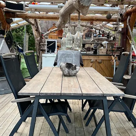 Hébergement de vacances #beautiful Outdoor Area And Cozy Small Cottage# *