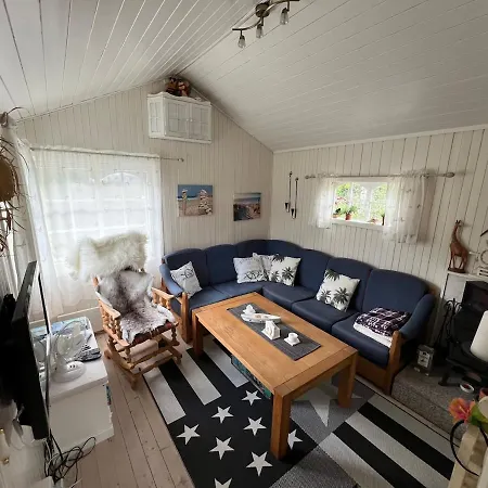 #beautiful Outdoor Area And Cozy Small Cottage# * Fotlandsvag