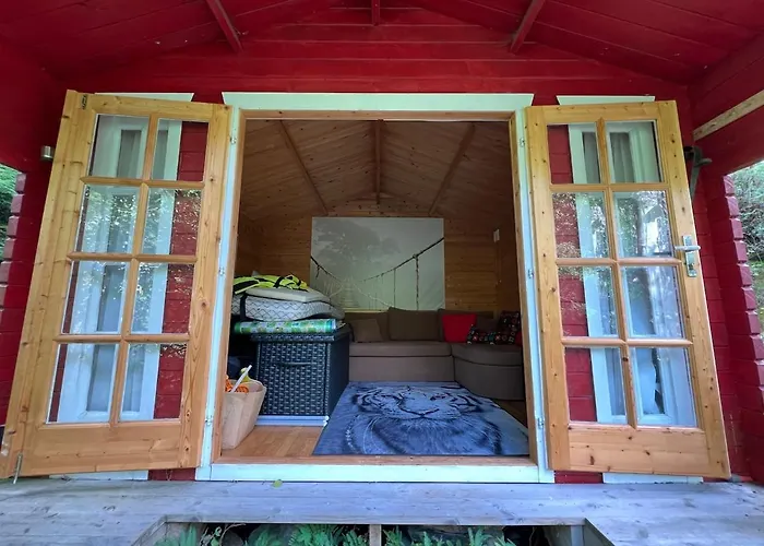 #beautiful Outdoor Area And Cozy Small Cottage# Fotlandsvåg
