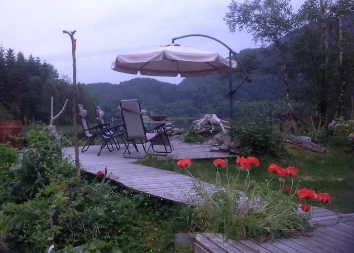 #beautiful Outdoor Area And Cozy Small Cottage# * Fotlandsvåg